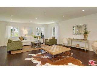 12575 Woodbine St, Los Angeles, CA 90066-1830