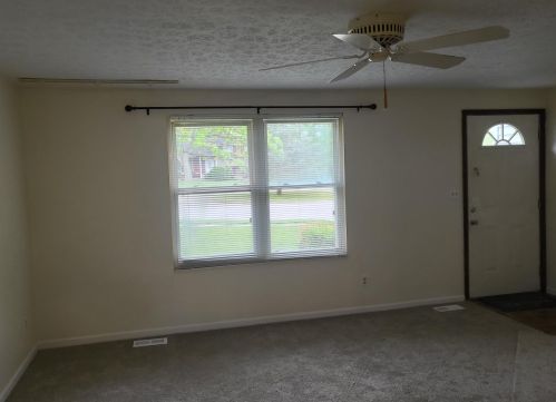 50 Hideaway Dr, Covington, KY 41017-9762