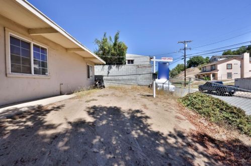 6634 Radio Dr, San Diego CA  92114-1611 exterior