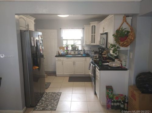 6504 22nd St, Hollywood, FL 33023-2812