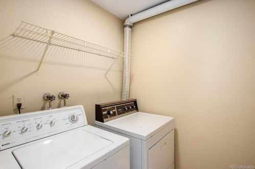 2212 Yosemite Cir, Denver CO exterior