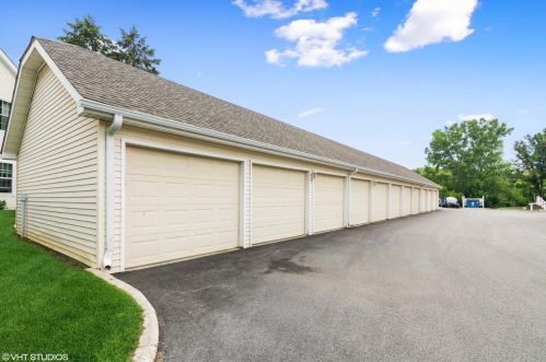 2925 Foggy Glen Dr, Valpo IN  46385-2988 exterior