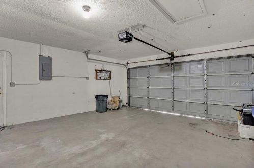 2861 Bowden Rd, Avon Park Lakes FL  33825-8701 exterior