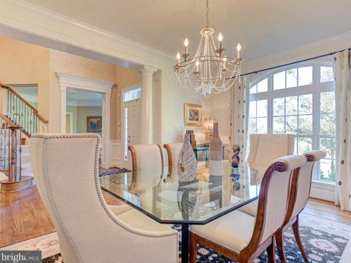 20500 Stone Fox Ct, Leesburg VA 20175-7223 exterior