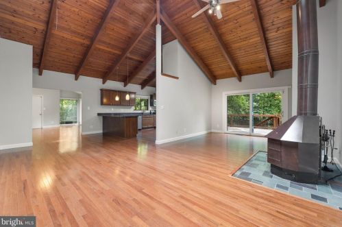 20787 Evergreen Ml Rd, Leesburg VA  20175-6412 exterior