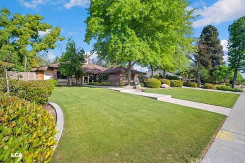 2106 Old Farm Rd, Bakersfield, CA 93312-3518