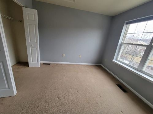 6997 Hunt Dr, Macungie PA  18062-9219 exterior