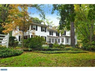 1138 Sewell Ln, Meadowbrook PA  19046-1422 exterior