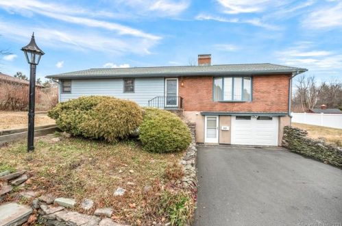 88 Arbutus St, Middletown, CT 06457-5119