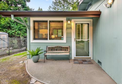 3215 Canyon Creek Ln, Santa Rosa, CA 95404-8406