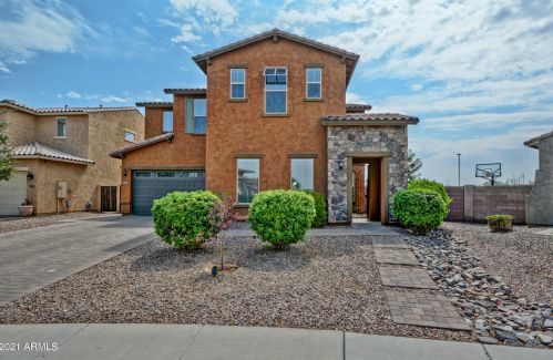 5317 Tatum Ln, Gilbert, AZ 85298-0356