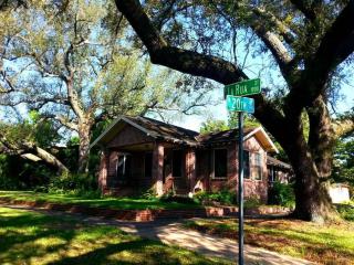 1920 La Rua St, Pensacola, FL 32501-3639