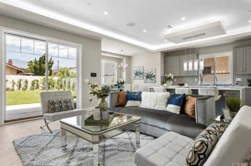 9649 Longden Ave, Temple City CA  91780-1457 exterior
