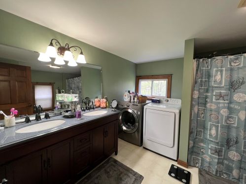 178 Old Walpole Rd, Keene NH 03431-4918 exterior