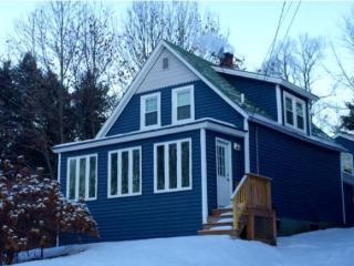 52 Hillside Ave, Northumberland, NH 03582-4183
