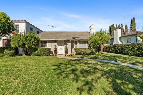 265 Claiborne Pl, Long Beach, CA 90807-2612