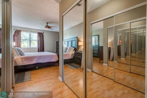 11910 12 St, Hollywood FL 33026-3874 exterior