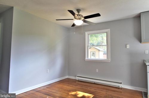 1 Old Barn Rd, Richmond National Battlefiel VA  22835-9008 exterior