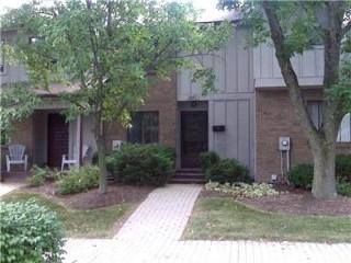 3267 Pebblebrook Ln, Cincinnati, OH 45251-5143