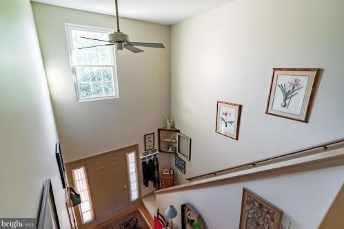 1144 Oxford Cir, Lansdale PA 19446-6652 exterior