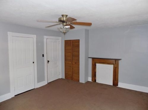 207 Patterson Ave, South Connellsville PA  15425-4536 exterior