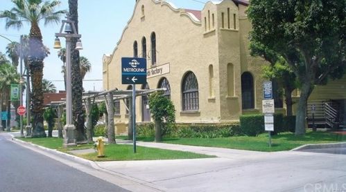 2944 6 St, Riverside CA 92501-0916 exterior