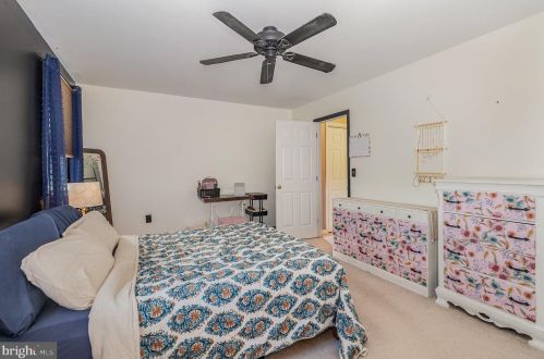 105 Lee Ann Ct, West Enola PA  17025-1900 exterior