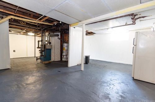 46 Sander St, United States Coast Guard Ac CT  06320-3320 exterior