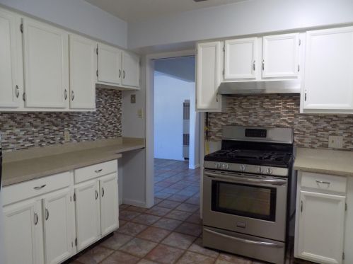 9823 4th Ave, Phoenix, AZ 85021-2414