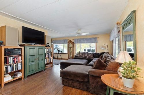 890 Park Pl, El Cajon CA  92021-4300 exterior