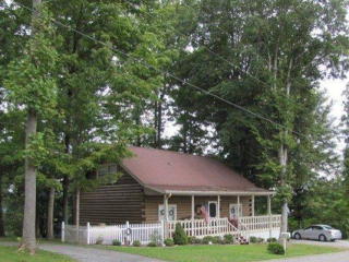 1021 Eastridge Dr, Byrdstown TN  38549-4477 exterior