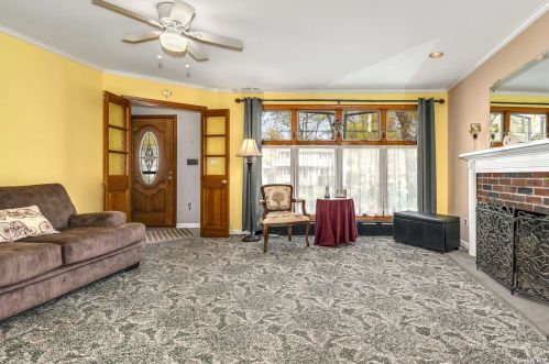 50 Polk Ave, Elwood NY  11731-1143 exterior