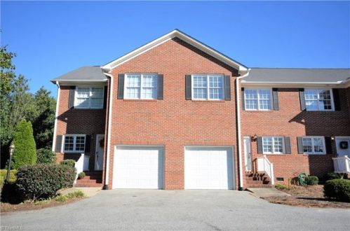 303 Oleander Dr, Eden NC  27288-5377 exterior