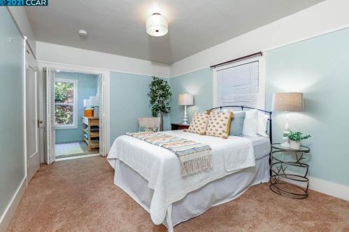 4171 Howe St, Oakland CA  94611-5117 exterior