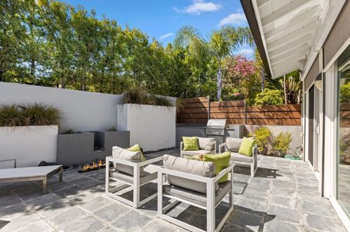 27 Rue Grand Ducal, Newport Beach, CA 92660-5906