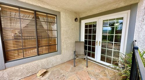 854 Congressional Rd, Simi Valley CA 93065-6613 exterior