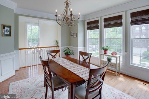 16002 Pitner St, Haymarket VA  20169-4956 exterior