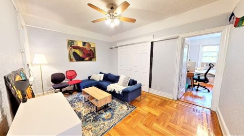45-42 43rd St, Long Island City, NY 11104-1028