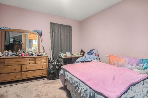 544 8 St, Mishawaka IN 46544-4841 exterior