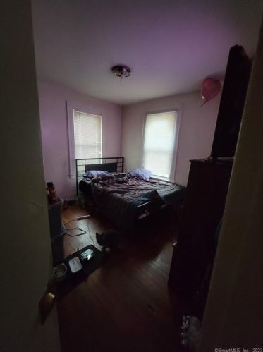 120 Herkimer St, Bridgeport CT 06604-1937 exterior