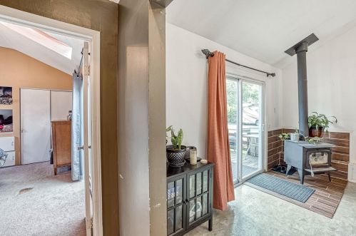 35 Newcomb Trl, Panamoka NY  11961-2238 exterior