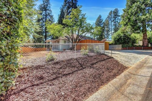 516 Packard Dr, Grass Valley CA  95945-7023 exterior
