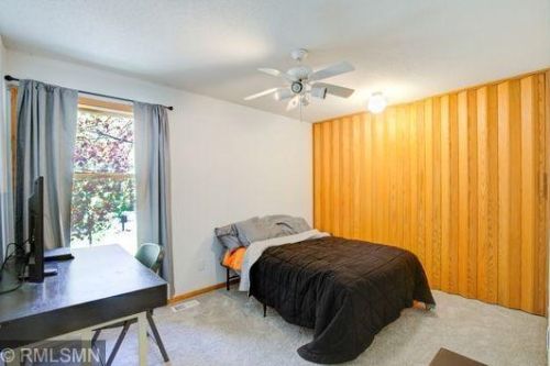 2547 Unity Ave, Minneapolis MN  55422-3451 exterior