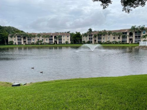 7940 Mansfield Hollow Rd, Delray Beach, FL 33446-3376