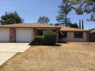 1907 Manning St, Bakersfield, CA 93309-3431