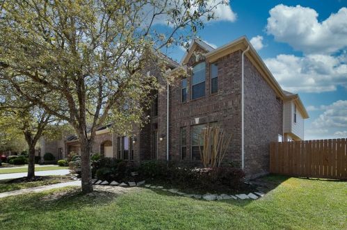 19707 Msn Pne Ln, Richmond TX exterior