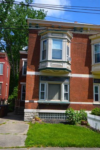 18 Sterrett Ave, Covington, KY 41014-1262