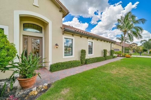 9137 Isla Bella Cir, Bonita Springs, FL 34135-7198