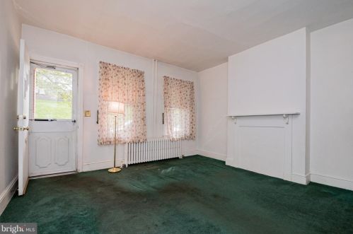 1319 Oak St, Wilmington DE  19805-4340 exterior