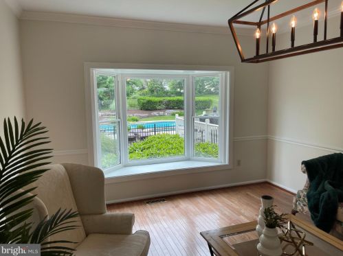 32 Windward Ct, Collegeville PA  19426-2869 exterior